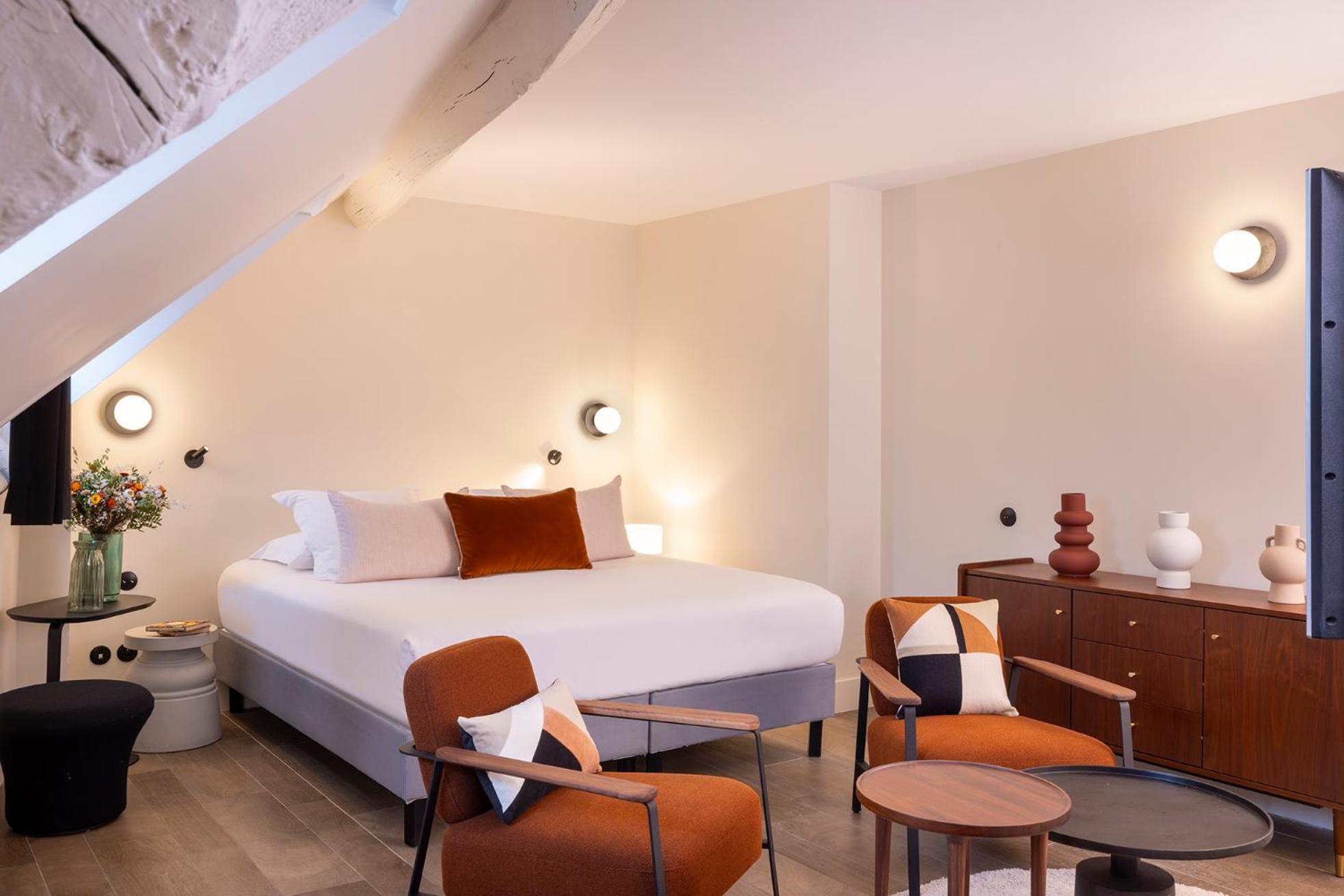 Junior Suite,1548654145:JPEG